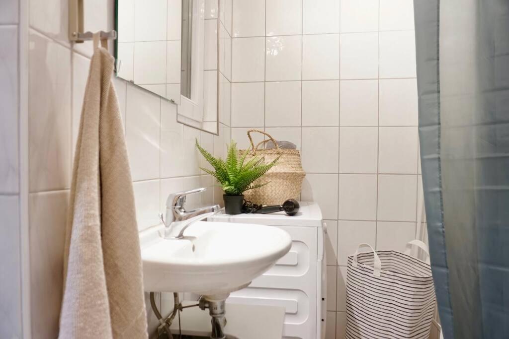 Gemutliches Kleines Studio-Apartment In Top Lage Nahe Karlsruhe Innenstadt Mit Klimaanlage Exterior photo