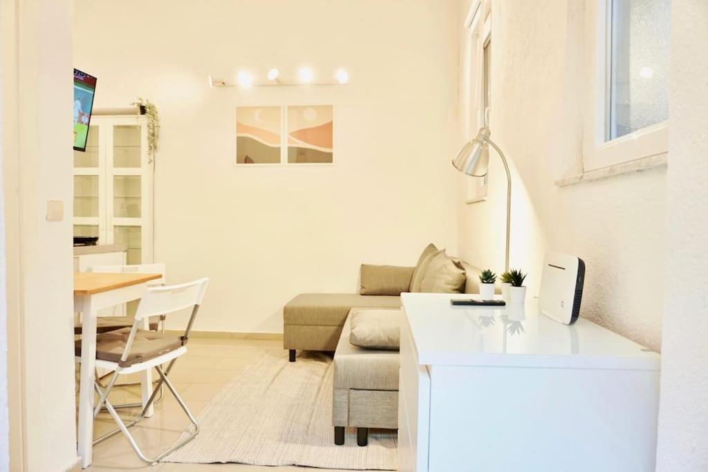 Gemutliches Kleines Studio-Apartment In Top Lage Nahe Karlsruhe Innenstadt Mit Klimaanlage Exterior photo