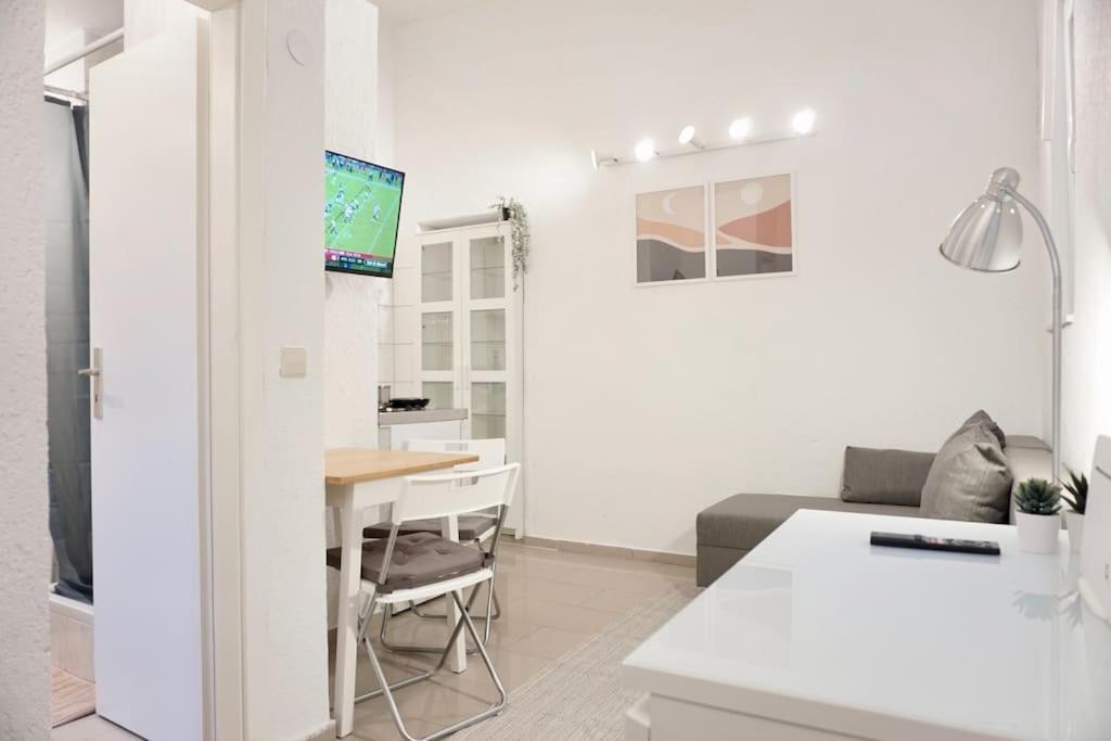 Gemutliches Kleines Studio-Apartment In Top Lage Nahe Karlsruhe Innenstadt Mit Klimaanlage Exterior photo